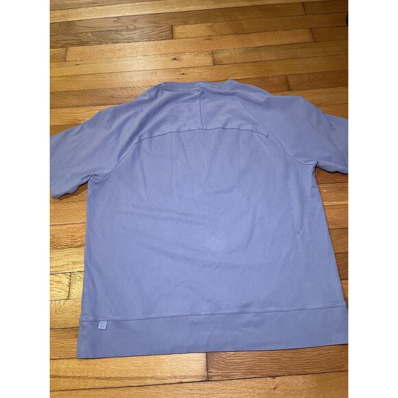 LULULEMON Heavyweight Crepe Short Sleeve Shirt Peri Purple Men's Size M Logo - Picture 3 of 4